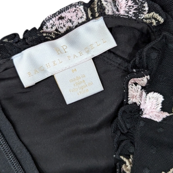 NWT Rachel Parcell Embroidered Tiered Mesh Flutter Sleeve Midi Dress Black M - Picture 8 of 9